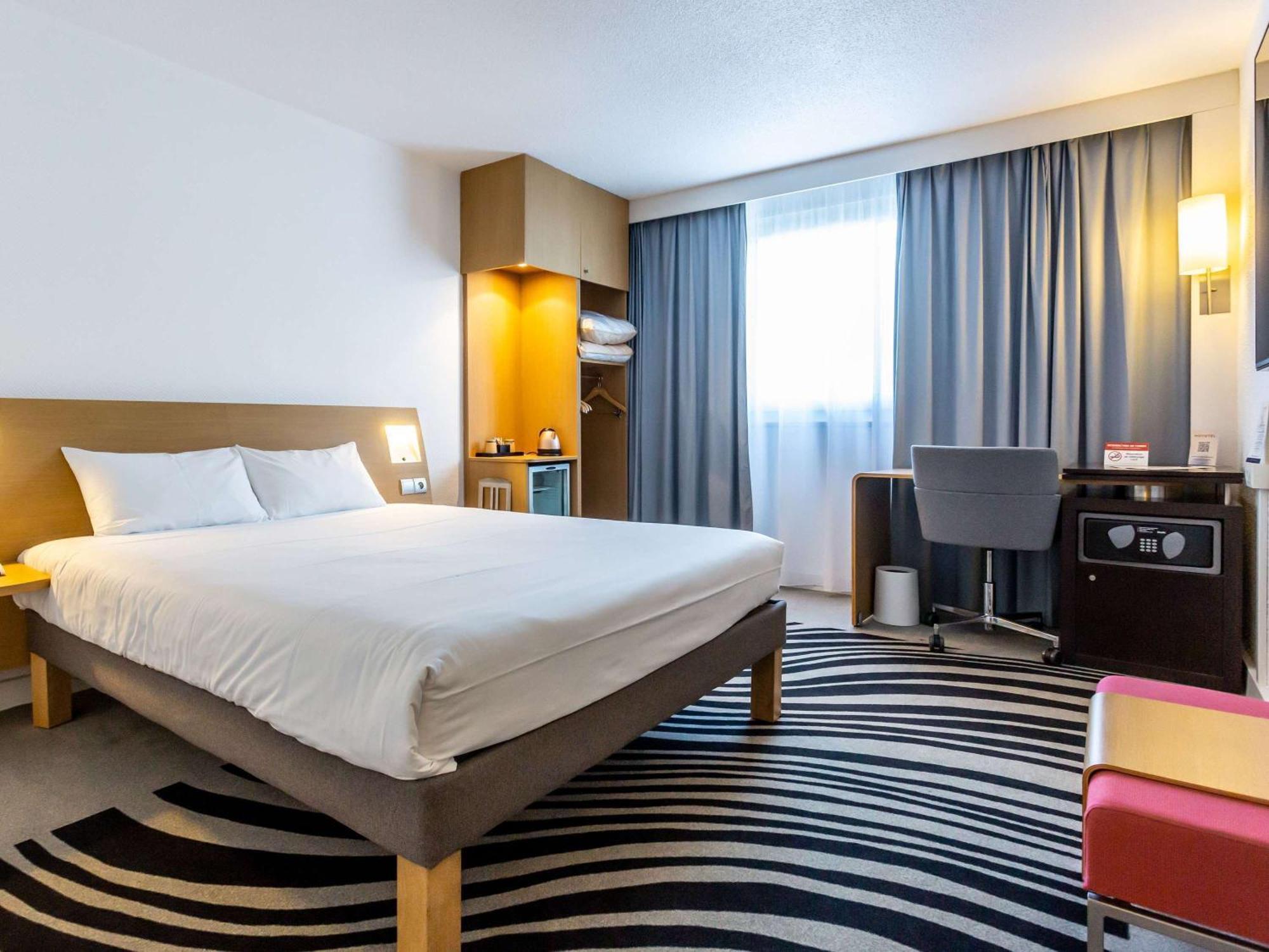 Novotel Bourges Dış mekan fotoğraf